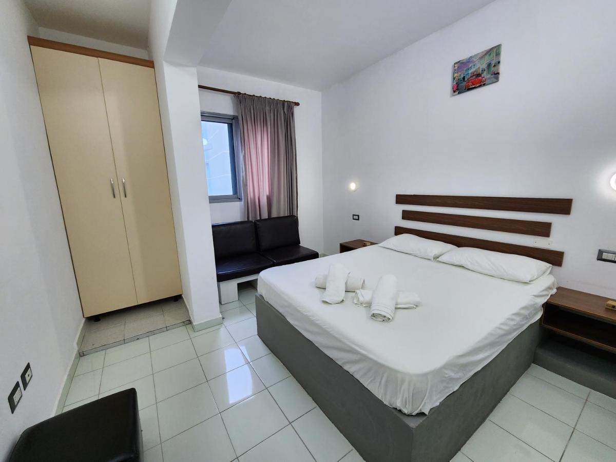 Blue Apartments Wlora Zewnętrze zdjęcie